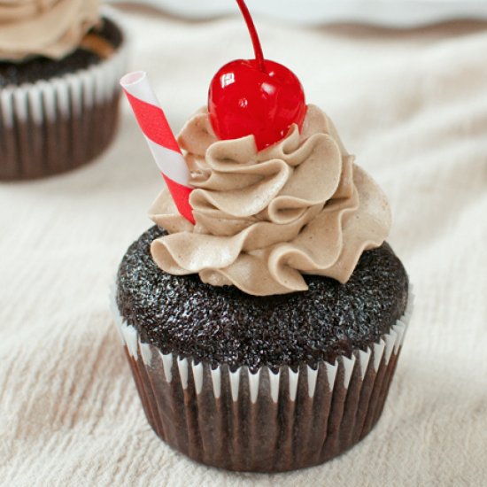 Root Beer Float Cupcakes