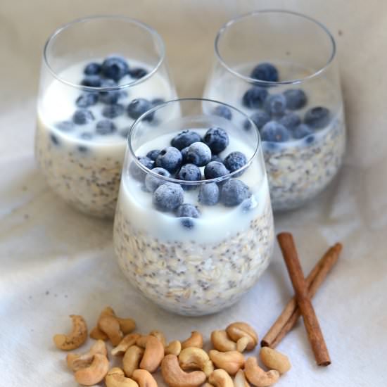 Blueberry & Chia Overnight Oats