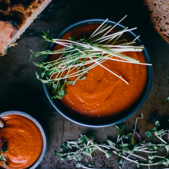 Carrot Tomato Coconut Curry Soup