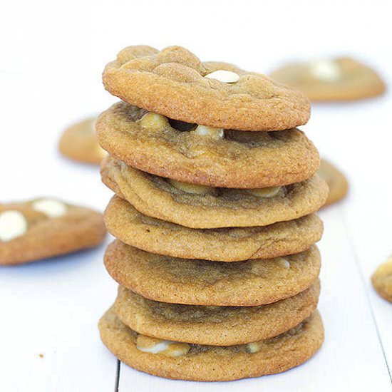 White Chocolate Macadamia Cookies