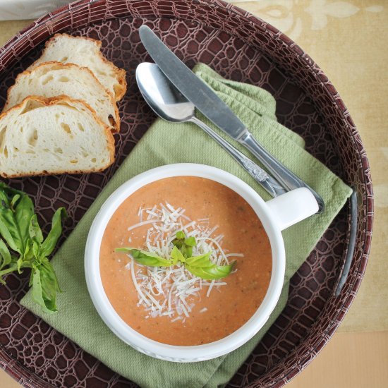 Slow Cooker Tomato Soup