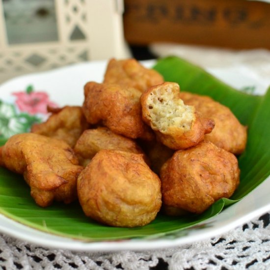 Kuih Kodok or Banana Fritters