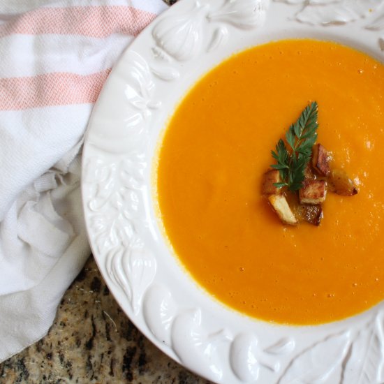 Creamy Carrot Ginger Soup