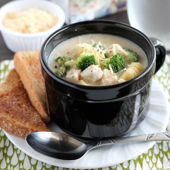 Chicken & Broccoli Alfredo Soup