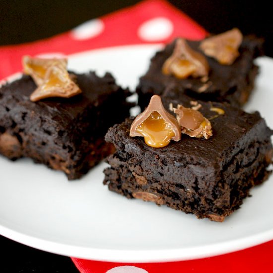 Caramel kiss brownies