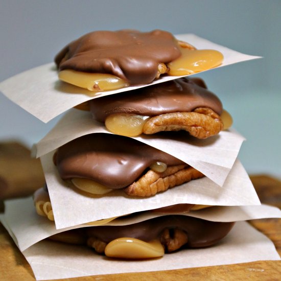 Homemade Chocolate Pecan Clusters