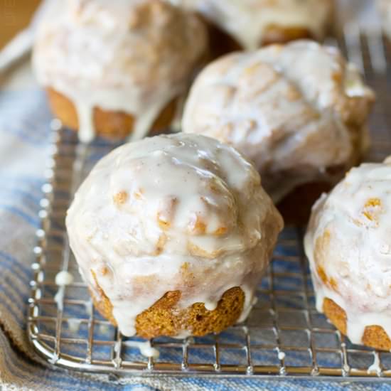 Healthy Pumpkin Doughnut Muffins