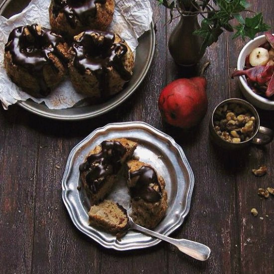 Cinnamon Walnut Pear Cake