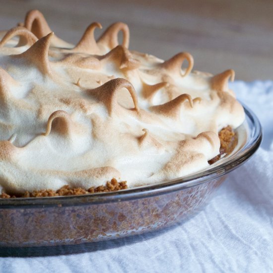 Pumpkin Pie with Meringue