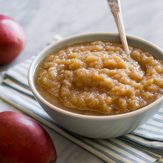 Spiced Pear Applesauce