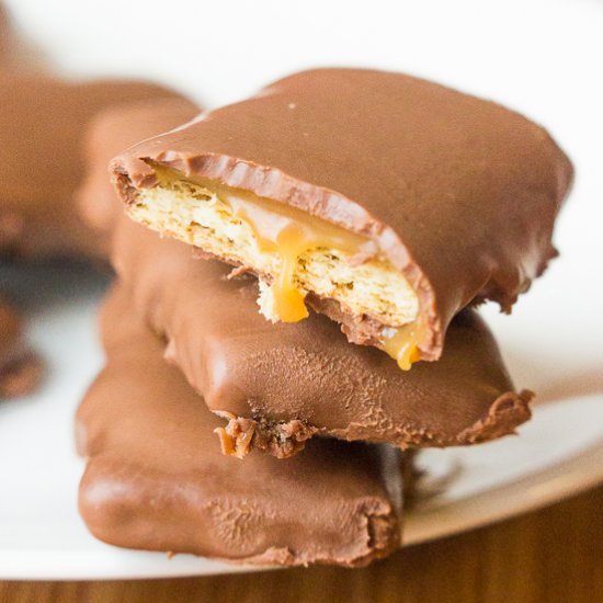 Homemade Mini Twix Bars