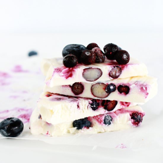 Frozen Yogurt and Berry Bars