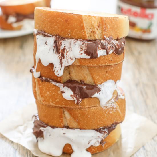 Nutella S’more Sandwich