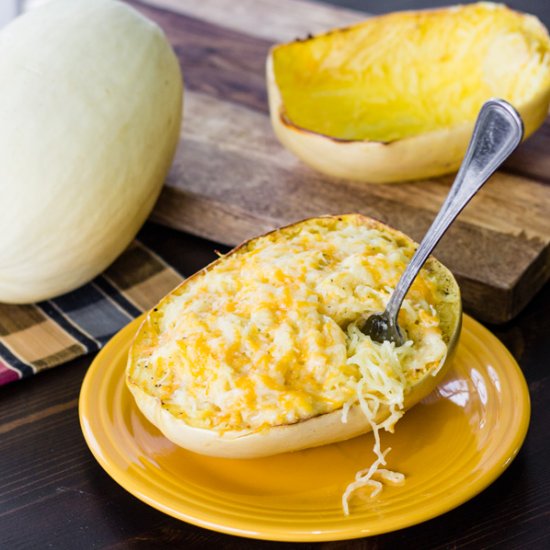 spaghetti squash no-mac & cheese