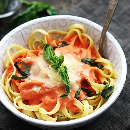 Tomato Basil Fettuccine Pasta