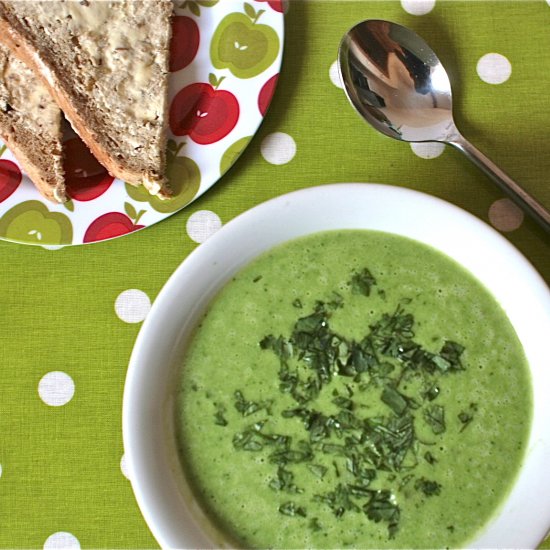 Pea and Coriander Soup