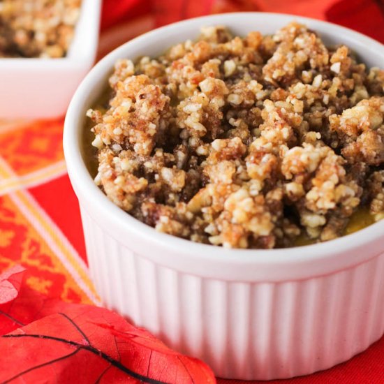 Apple Crisp with Pecan Topping