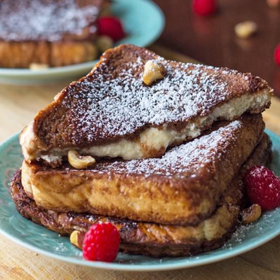 Mascarpone Stuffed French Toast