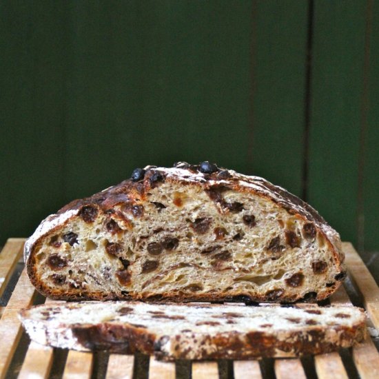 No Knead Cinnamon Raisin Bread