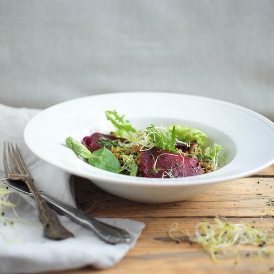 Mung Beans Salad with Beetroot