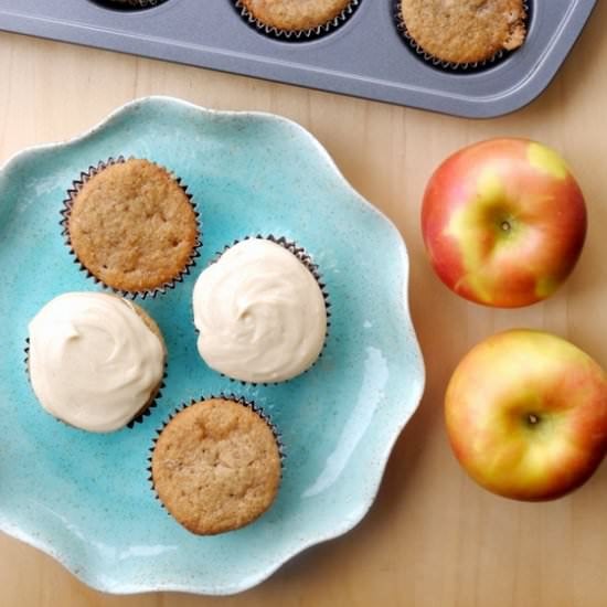 Brown Sugar Apple Cupcakes