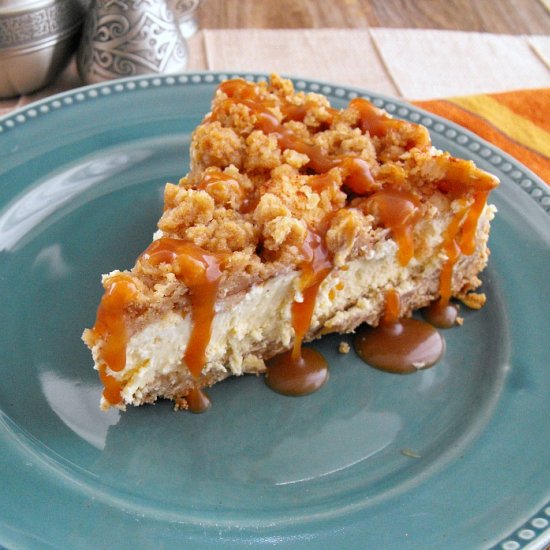 Apple Crisp Cheesecake