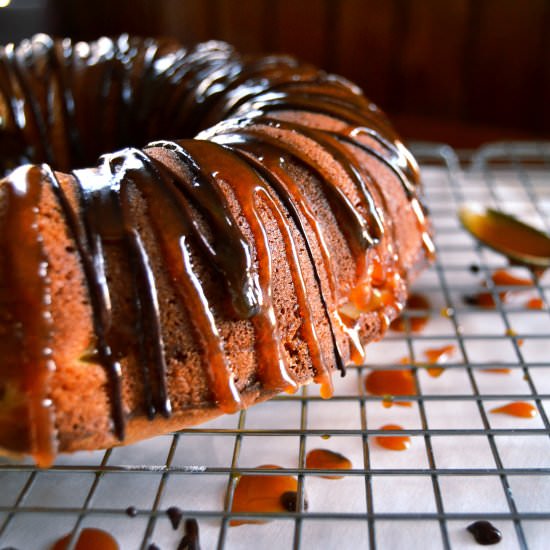 Pear Cake with Chocolate Caramel