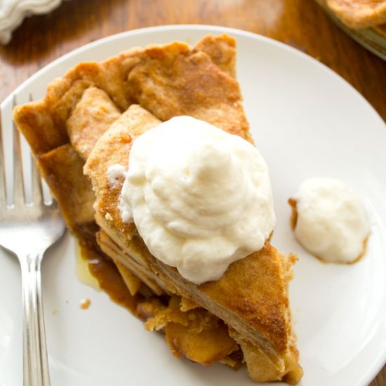 Bakery-Style Apple Pie