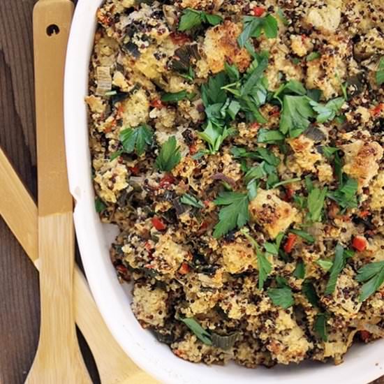 Cornbread and Quinoa Stuffing