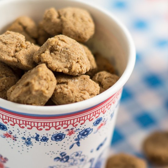 Protein pepernoten with rice powder