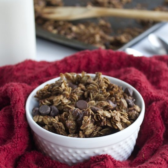 Chocolate Gingerbread Granola