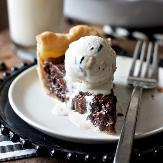 Chocolate Tuscaloosa Tollhouse Pie