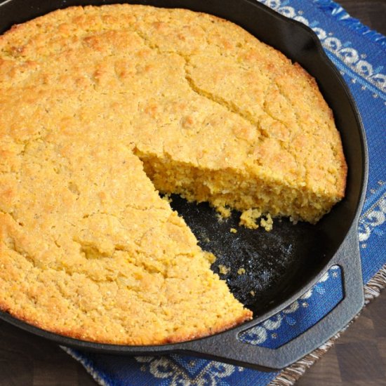 Cast Iron Skillet Cornbread