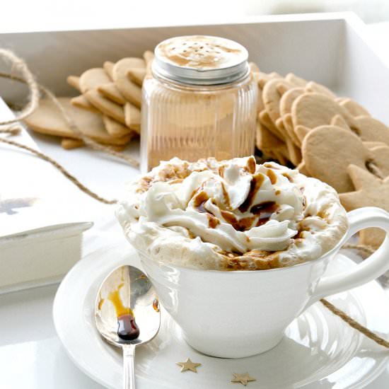 Homemade Gingerbread Latte