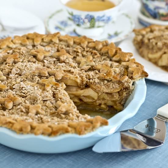 Apple Pie with Crumb Topping