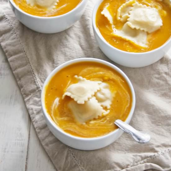 {Easy} Butternut Squash Soup