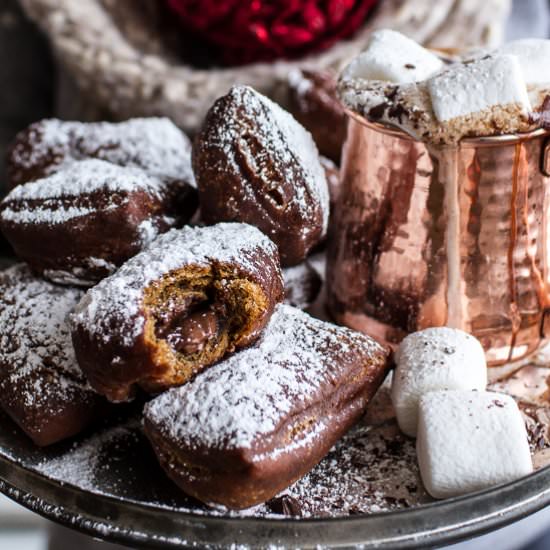 Gingerbread Beignets w/Hot Cocoa