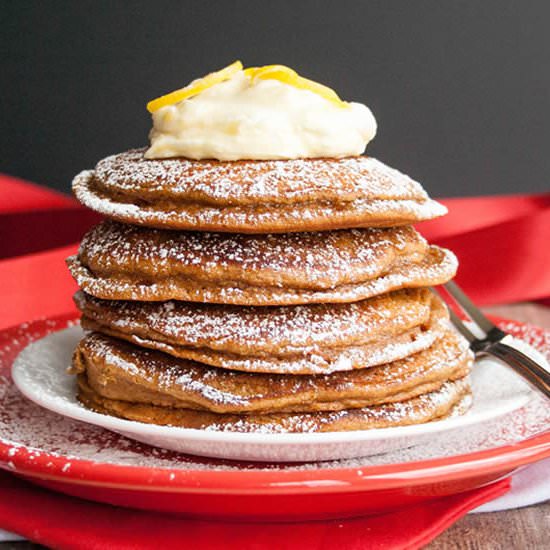 Whole Wheat Gingerbread Pancakes