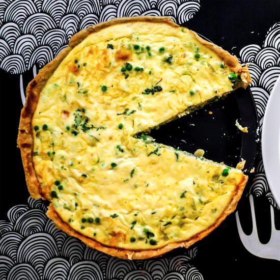 Pea, mint and ricotta tart