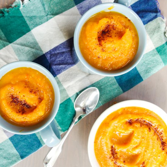 Spicy Roasted Acorn Squash Soup