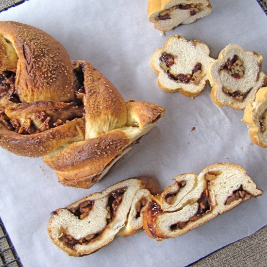 Bread Duo: Stuffed, Rolled & Braided