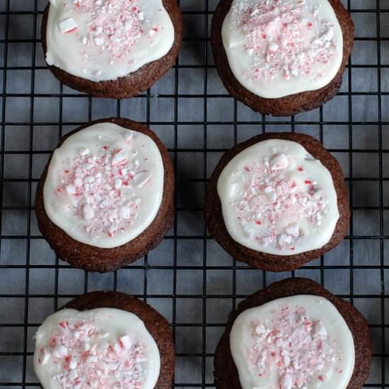 Chocolate Candy Cane Buttons