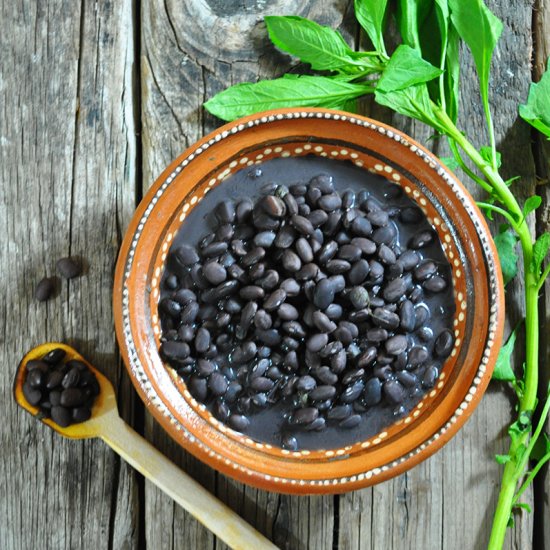 Simple Mexican Black Beans