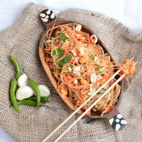 Green Papaya Salad (Som Tum/Tam)