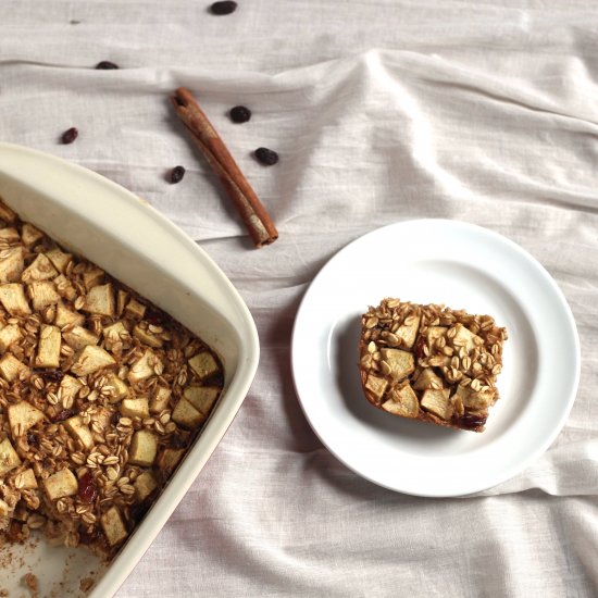 Baked Oatmeal with Apples