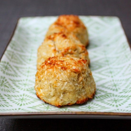 Healthy Coconut Macaroons