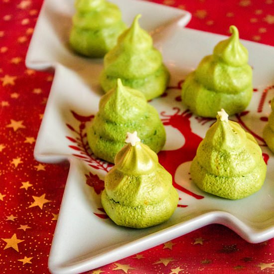 Meringue christmas trees