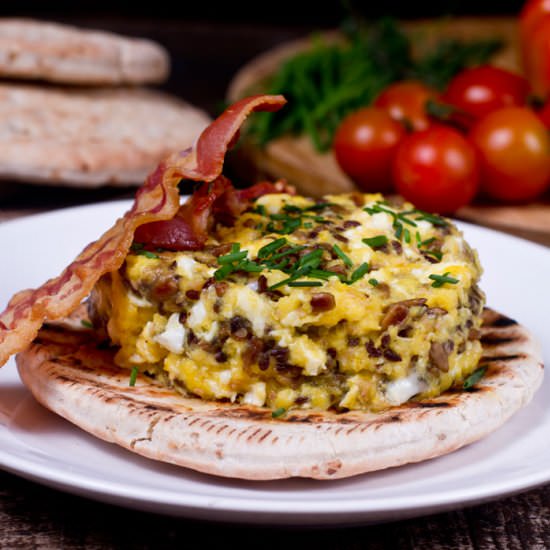 Scrambled Eggs with Sunflower Seeds