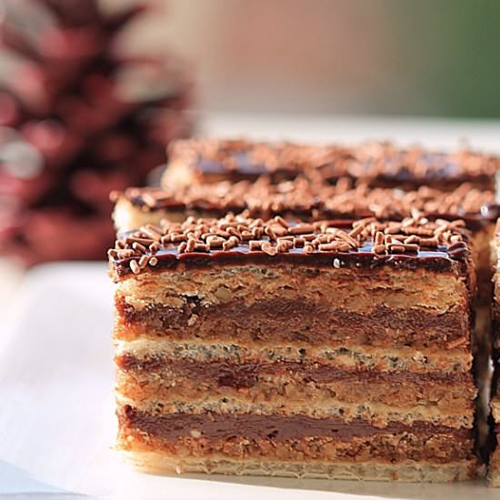 Chocolate cake with wafer