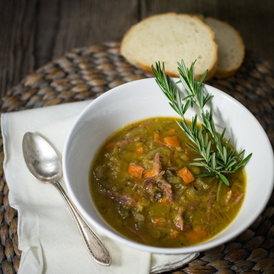 Crockpot Split Pea Soup